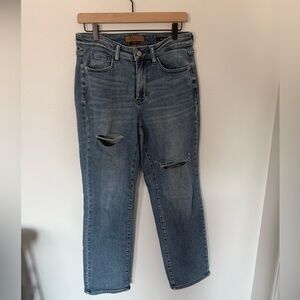 Judy Blue Medium Wash Straight Jeans
